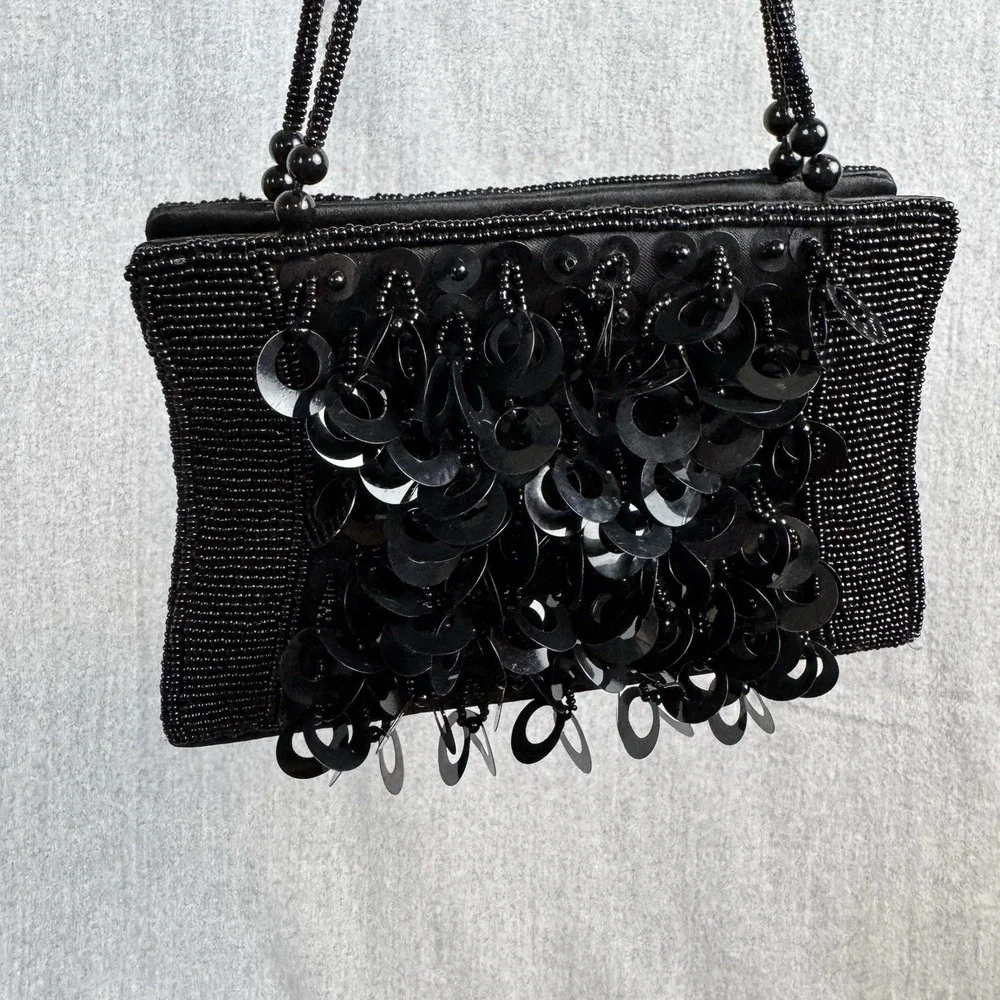 New York &‎ Co Sequin disc beaded evening bag